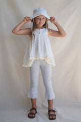 Bijou Top ~ Fleur Broderie