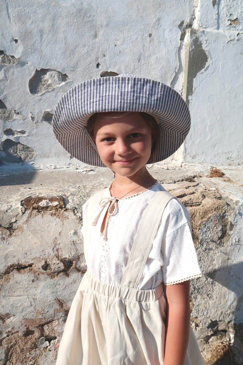 Hermera Top ~ Broderie D`ete