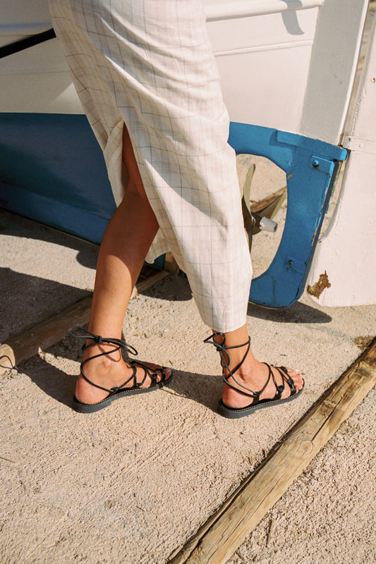 Fioné Sandal ~ Noir